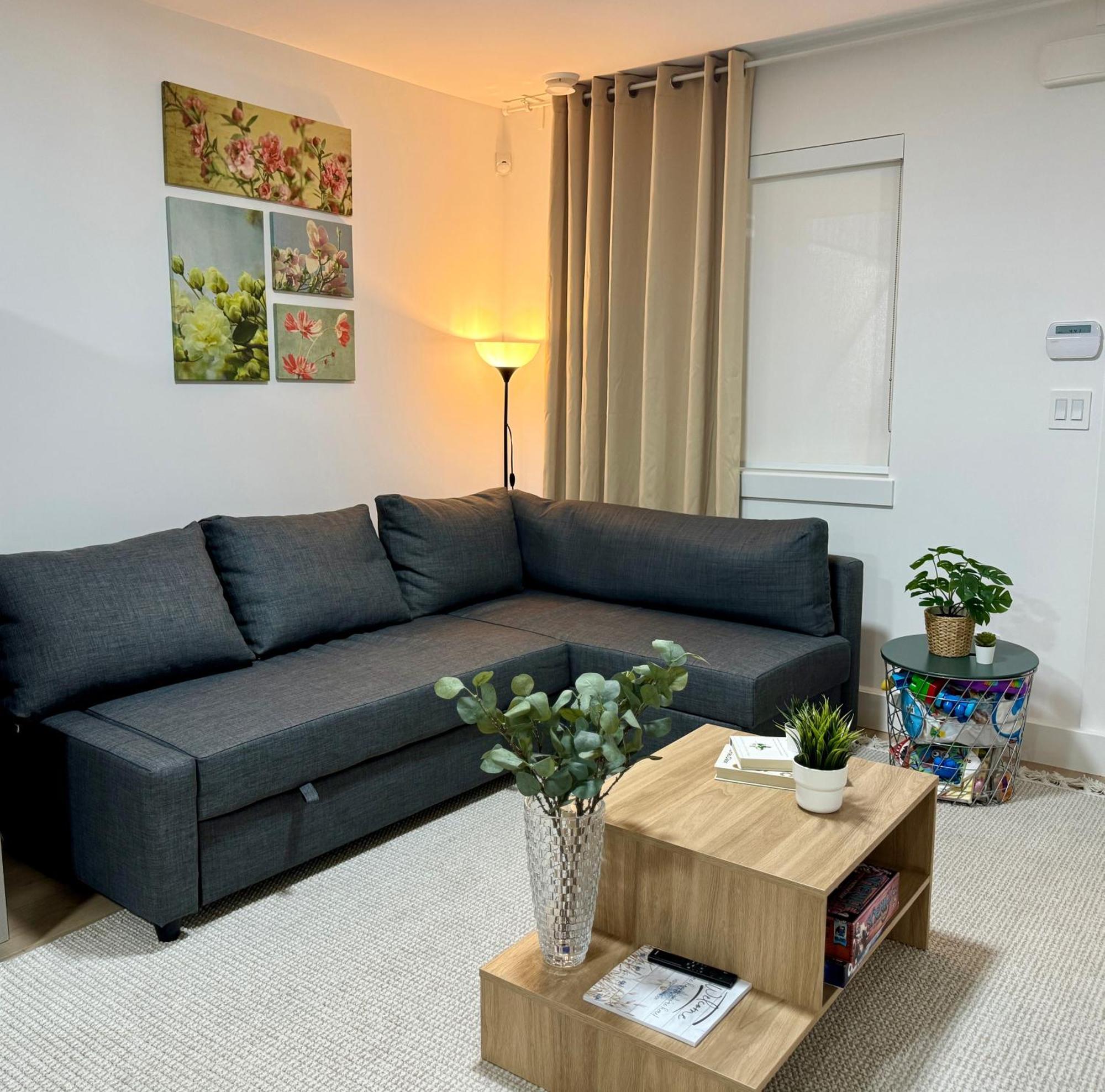 The Sunset Haven- Cozy 2Br Basement Suite Near White Rock Surrey Bagian luar foto