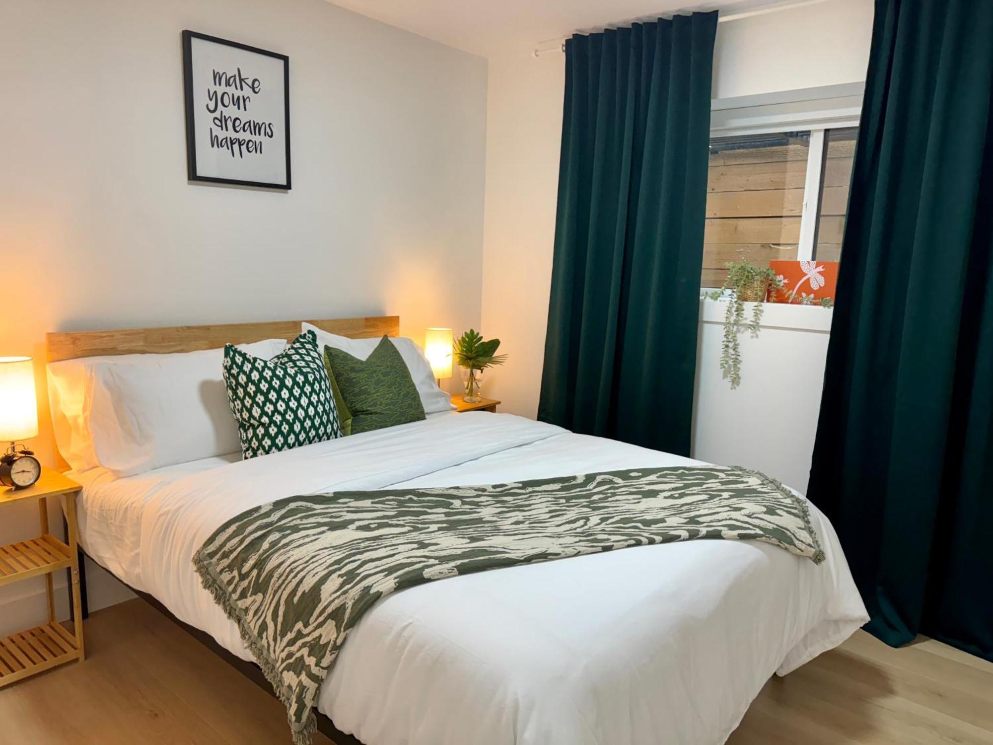 The Sunset Haven- Cozy 2Br Basement Suite Near White Rock Surrey Bagian luar foto